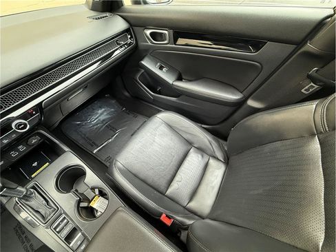 Used 2023 Honda Civic Sport Touring image 10