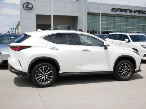 Certified 2025 Lexus NX 350h AWD w/ Accessory Package (2T) image 11
