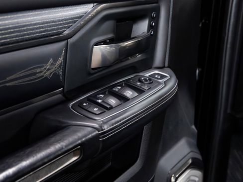 Used 2020 RAM 2500 Limited image 24