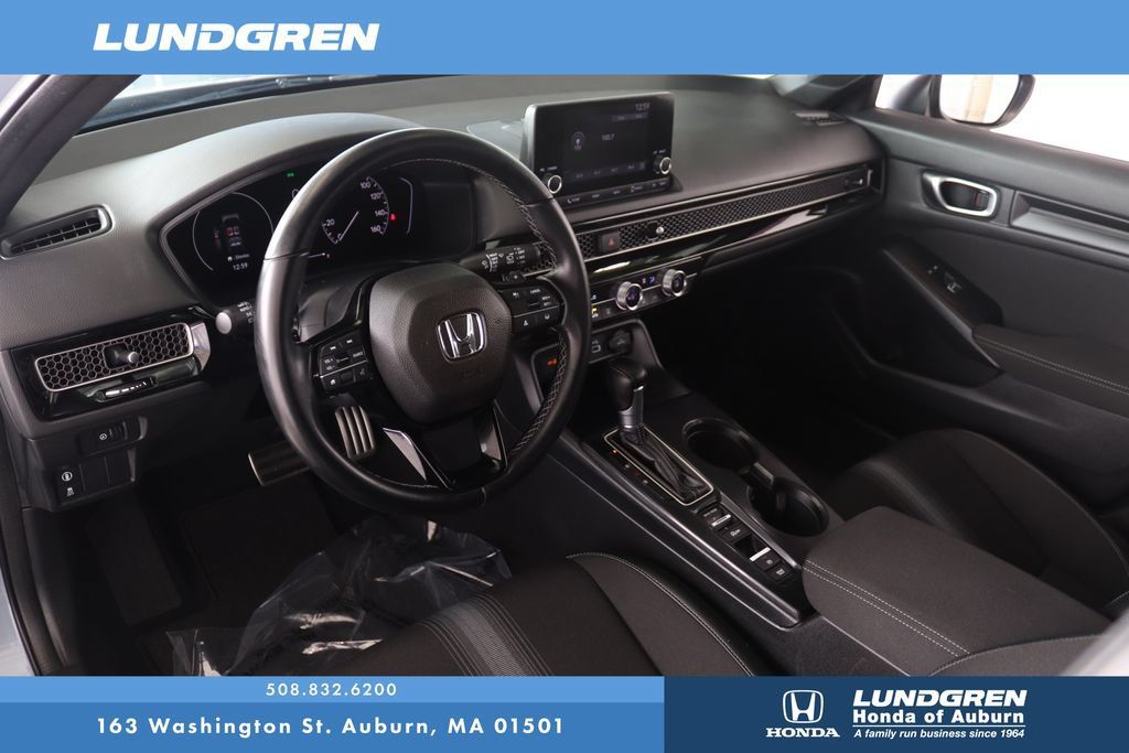 Used 2023 Honda Civic Sport image 8