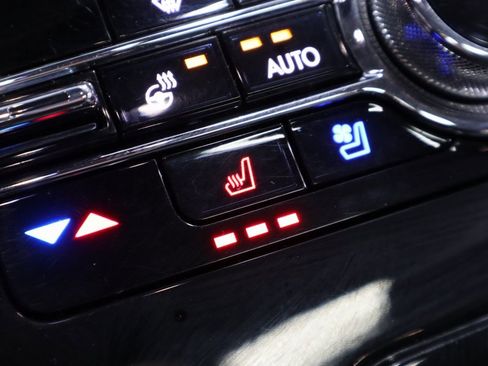 Used 2021 Lincoln Corsair Reserve w/ Equipment Group 201A image 30