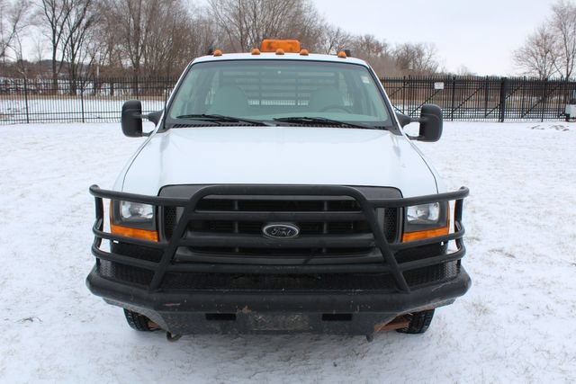 Used 2001 Ford F350 2WD SuperCab DRW Super Duty image 6