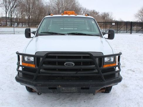 Used 2001 Ford F350 2WD SuperCab DRW Super Duty image 6