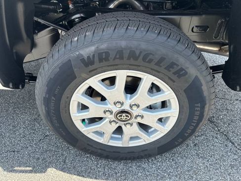 New 2026 Toyota Tacoma SR w/ SR Upgrade Package RWD image 9