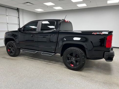 Used 2018 Chevrolet Colorado LT AWD/4WD image 7