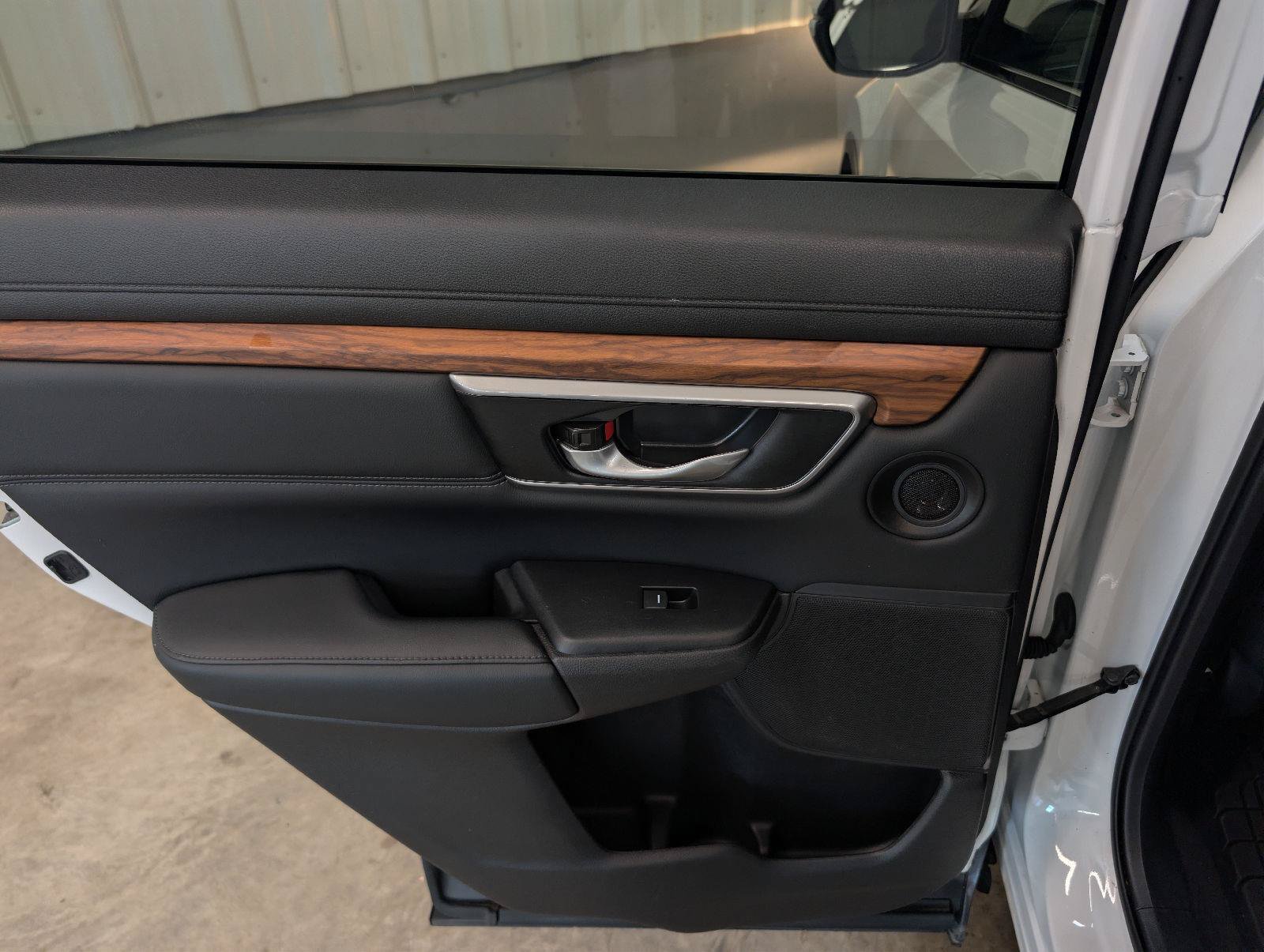 Used 2019 Honda CR-V EX-L image 39