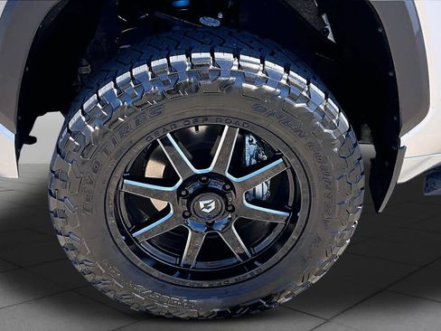 Used 2024 Toyota Tundra Limited w/ TRD Off-Road Package AWD/4WD image 10