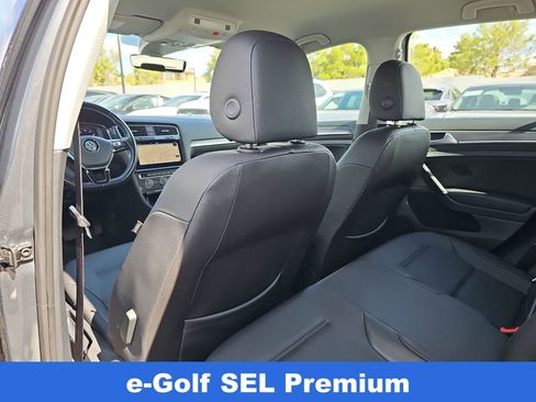 Used 2018 Volkswagen e-Golf SEL Premium w/ Driver Assistance Package FWD image 16