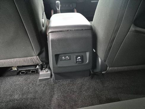 Used 2023 Nissan Frontier Pro-X w/ Pro Convenience Package RWD image 18