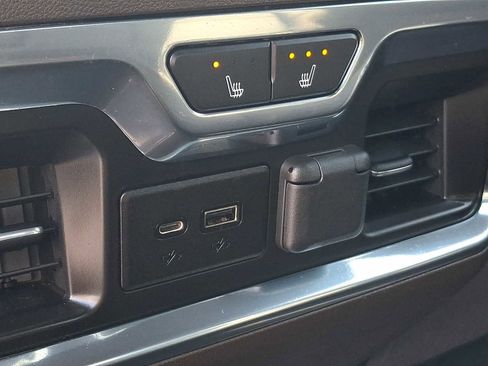 Used 2023 GMC Sierra 2500 Denali w/ Denali Ultimate Package image 13