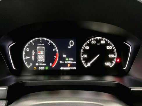 Used 2025 Honda Pilot Touring image 15