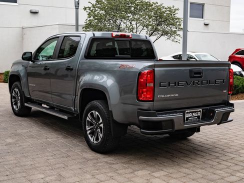 Used 2022 Chevrolet Colorado Z71 AWD/4WD image 6