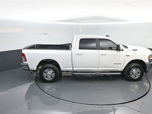 Used 2021 RAM 2500 Big Horn image 25
