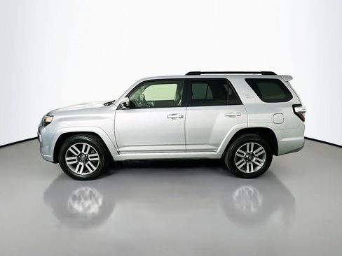 Used 2022 Toyota 4Runner TRD Sport RWD image 4