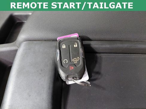 Used 2019 GMC Sierra 1500 SLE w/ SLE Value Package image 6