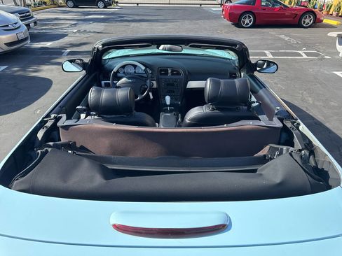Used 2003 Ford Thunderbird image 14