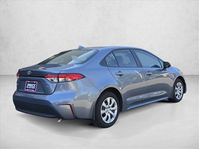 Used 2025 Toyota Corolla LE FWD image 5