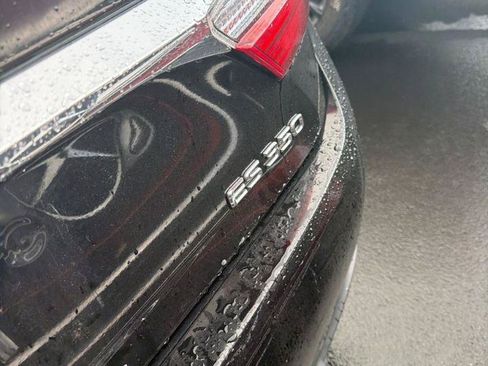 Used 2018 Lexus ES 350 w/ Premier Package FWD image 11