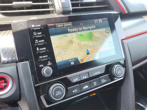 Used 2021 Honda Civic Type R image 8