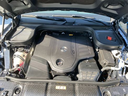 New 2025 Mercedes-Benz GLS 450 4MATIC image 15