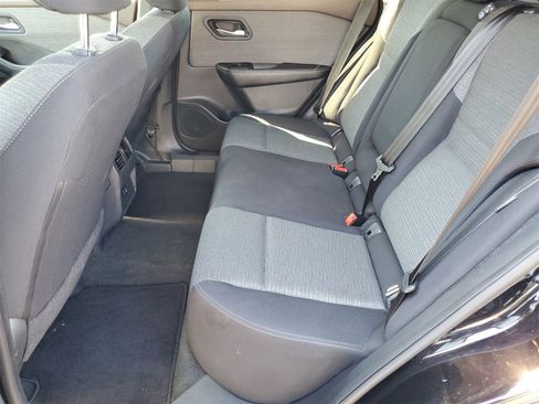 Used 2023 Nissan Rogue SV image 21