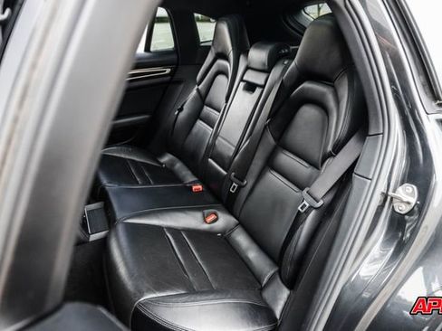 Used 2018 Porsche Panamera 4S image 80