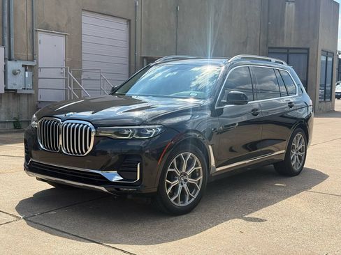 Used 2020 BMW X7 xDrive40i w/ Premium Package AWD/4WD image 3