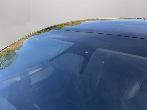 Used 2021 Tesla Model 3 Long Range image 13