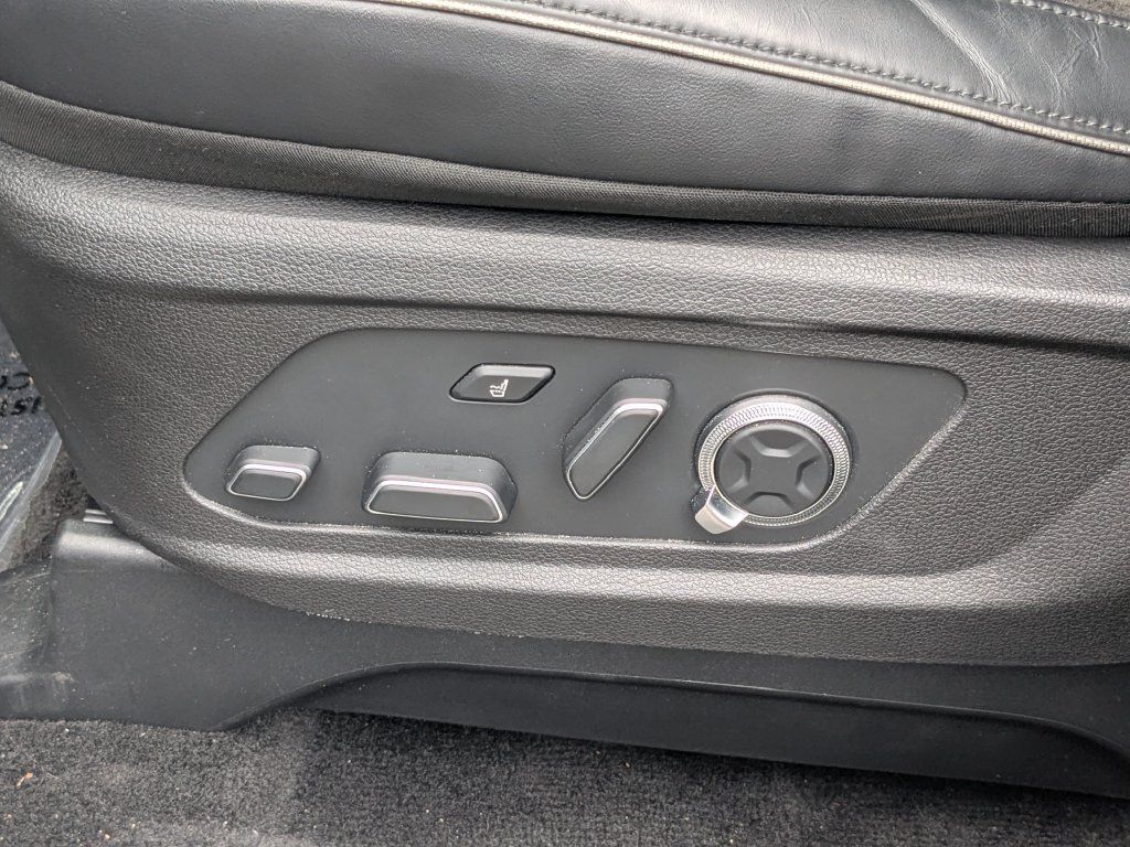 Used 2025 Hyundai Palisade Calligraphy AWD/4WD image 7