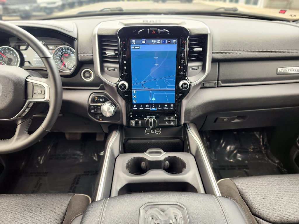 Used 2023 RAM 1500 Laramie AWD/4WD image 14