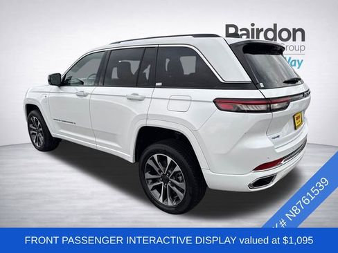 Used 2022 Jeep Grand Cherokee Overland w/ Advanced Protech Group III image 4