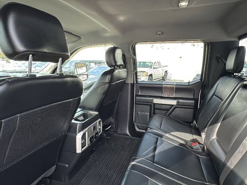 Used 2019 Ford F250 Lariat w/ Lariat Ultimate Package image 28