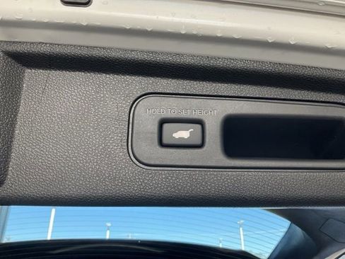 New 2026 Honda Odyssey Touring image 23