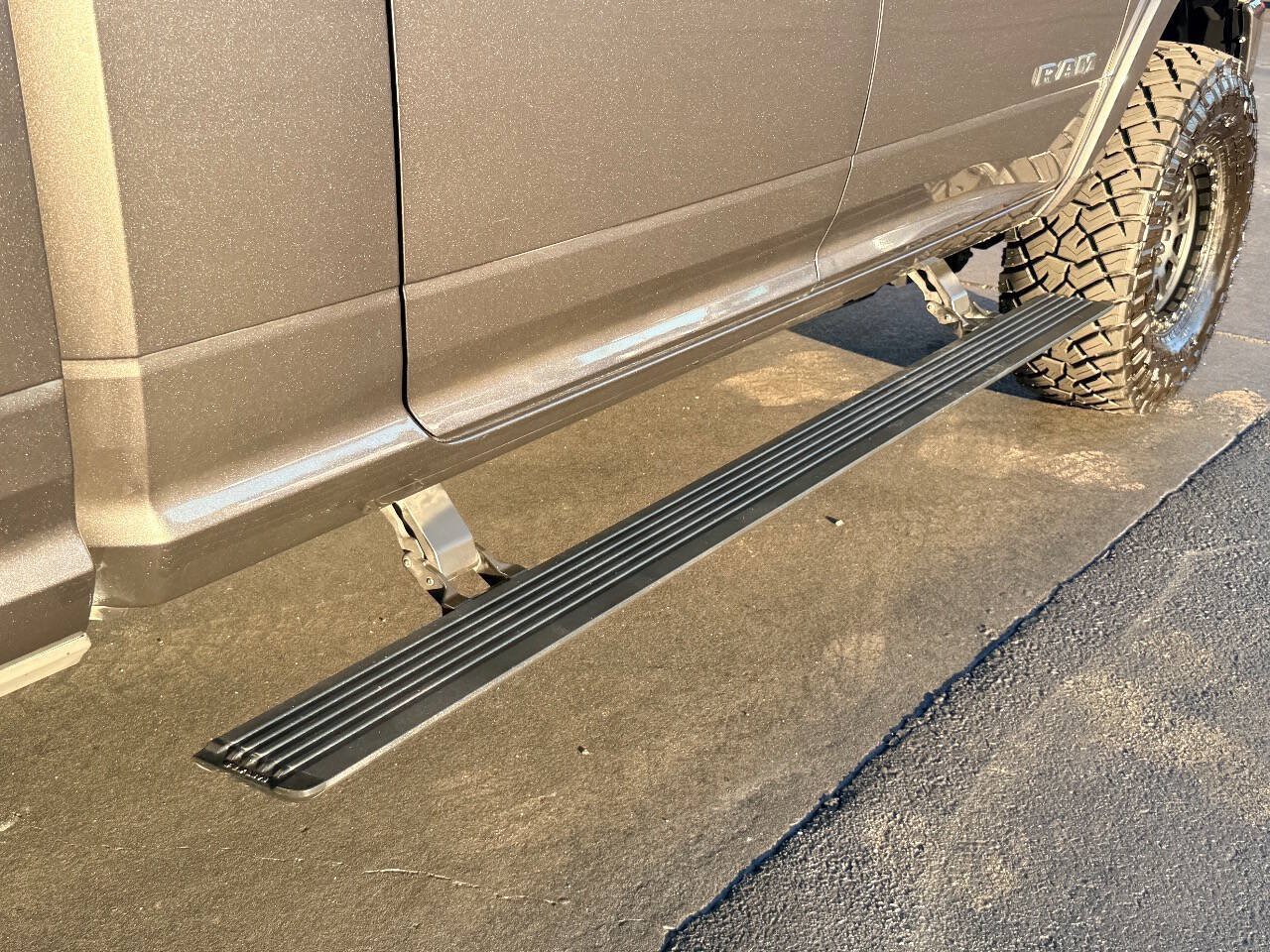 Used 2022 RAM 3500 Limited AWD/4WD image 15
