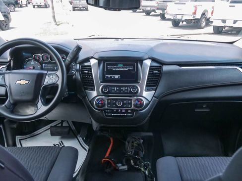 Used 2019 Chevrolet Tahoe 4WD w/ Enhanced Driver Alert Package image 11