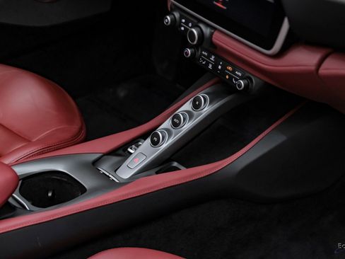 Used 2019 Ferrari Portofino image 68