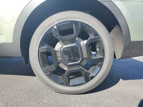 New 2026 Kia Sorento SX image 7