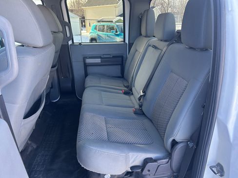Used 2011 Ford F250 XLT w/ XLT Interior Pkg image 31