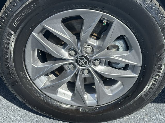 Used 2021 Toyota Sienna XLE FWD image 9