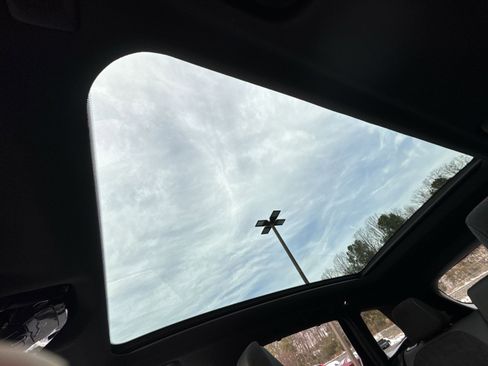 New 2026 BMW X3 M50 w/ Premium Package image 24