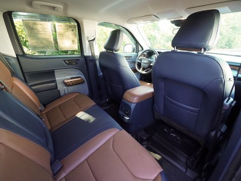 Used 2022 Ford Maverick Lariat w/ Lariat Luxury Package FWD image 23