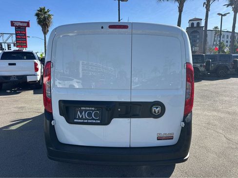 Used 2020 RAM ProMaster City Tradesman image 11