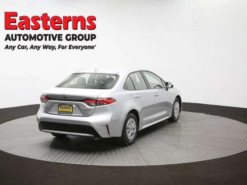 Used 2021 Toyota Corolla LE w/ Carpet Mat Package (TMS) image 38