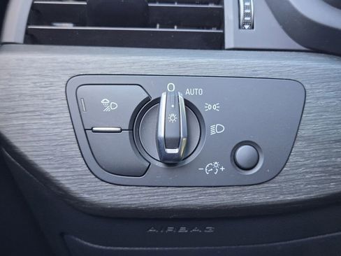 Used 2021 Audi A4 2.0T Premium w/ Convenience Package image 26