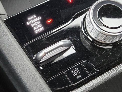 Used 2025 Jeep Grand Cherokee Limited 4xe image 19