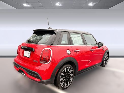 Used 2023 MINI Cooper S image 9