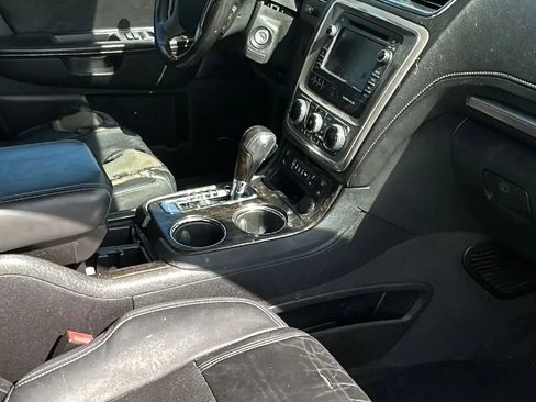 Used 2013 GMC Acadia Denali FWD image 9