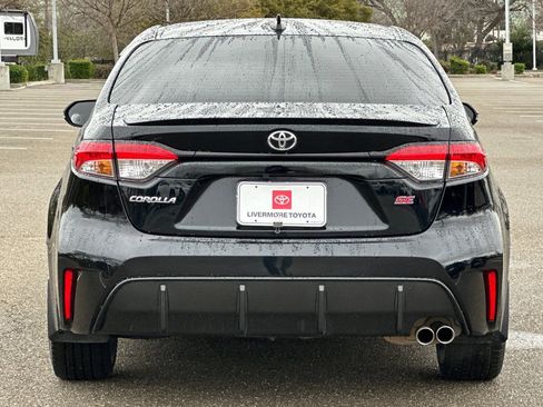 Used 2024 Toyota Corolla SE image 5