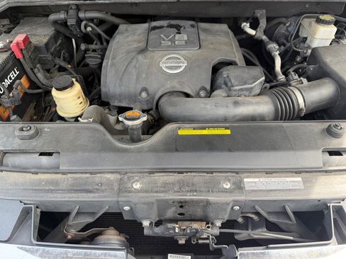 Used 2010 Nissan Armada Platinum AWD/4WD image 15