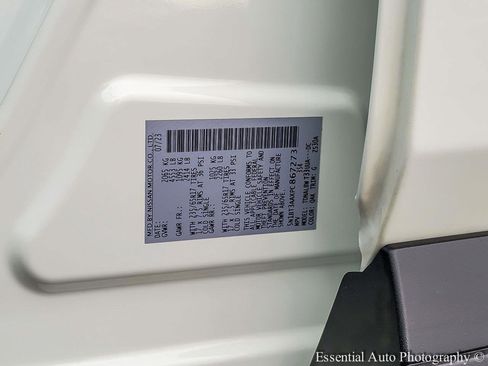 Used 2023 Nissan Rogue S FWD image 30